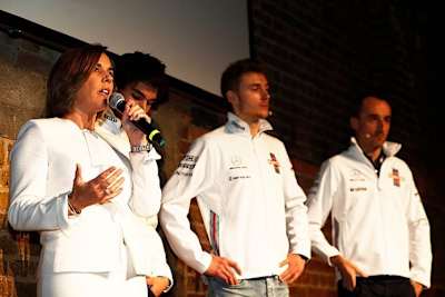 Teamchefin Claire Williams mit ihren Piloten Lance Stroll, Sergey Sirotkin und Robert Kubica