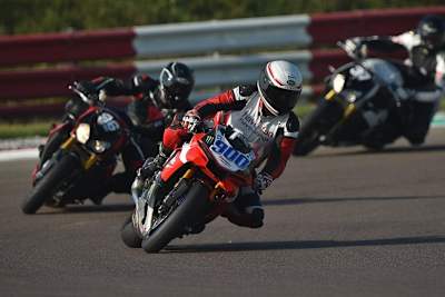 Die Hauptsache beim Rennstreckentraining: Spass haben 