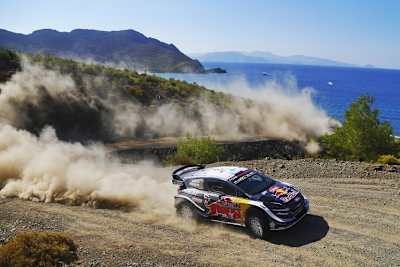 Teemu Sunien war auf Rang vier bester Ford-Pilot