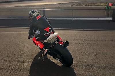 Tom Sykes auf der neuen BMW S1000RR