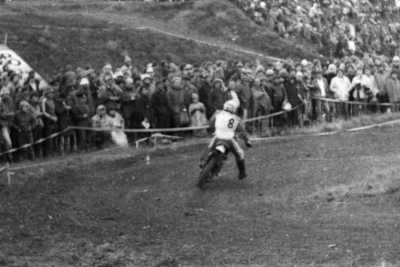 Vom 'Hang der Nationen' aus haben die Zuschauer einen Panorama-Blick über den gesamten Talkessel