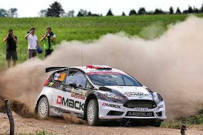 Der Este Ott Tänak führt klar beim polnischen Nachbarn