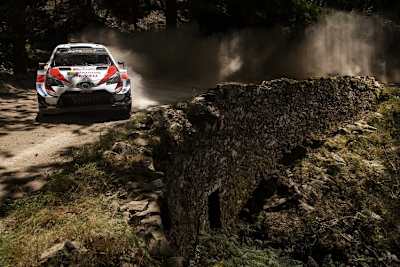 Ott Tänak verteidigte seine Führung