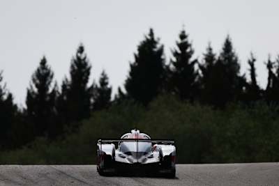 Vom Toyota TS050 Hybrid sieht die Konkurrenz in Spa-Francorchamps nur das Heck
