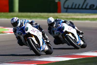 Imre Toth und Gabor Rizmayer fahren weit hinterher