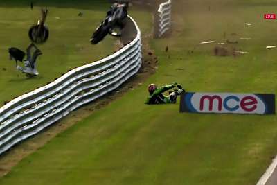 Leon Haslam hatte bei seinem Unfall in Oulton Park unbeschreibliches Glück