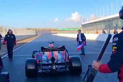 Jan Lammers gibt Max Verstappen den Start frei