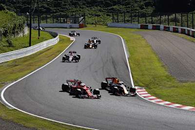 Verstappen schaffte es als Erster an Pechvogel Vettel vorbei