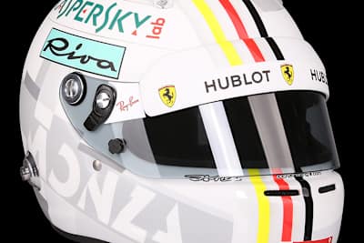 Mit diesem Helm rückt Sebastian Vettel am Samstag in Monza aus