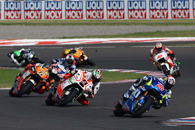 Das Rennen in Las Termas: Viñales (25) vor Petrucci (9), Bradl (6), Barbera (8) und Miller (43)