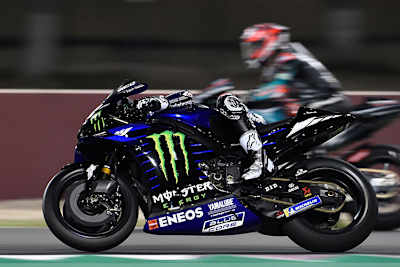 Bestzeit unter Flutlicht: Maverick Viñales