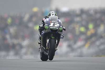 Fuhr auch im Regen Bestzeit: Maverick Viñales im FP3