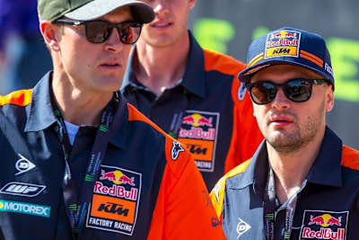 Cooper Webb in KTM-Farben mit Ryan Dungey in Las Vegas