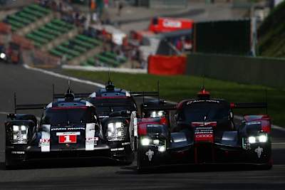 Der Porsche 919 Hybrid (li.) und der Audi R18 (r.) werden in Spa nicht alleine um den Sieg kämpfen