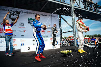 Die Podest-Stürmer (v.l.n.r.): Niki Leutwiler, Holger Baumgartner und Jaime Alguersuari