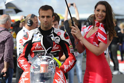 Johann Zarco auf der Pole-Position in England