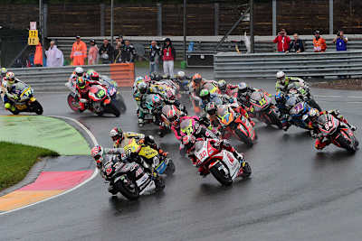 Sachsenring-GP: Zarco vor Rins und Nakagami – Kalex, so weit das Auge reicht