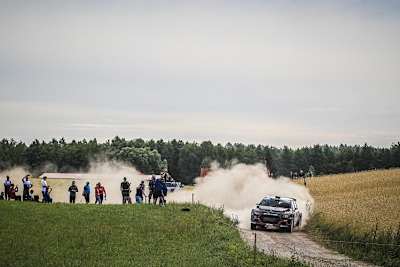 Titelverteidiger Alexey Lukyanuk