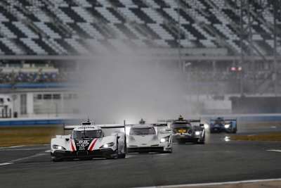 Mazda DPi vorne: In Daytona bestimmen die Prototypen das Geschehen an der Spitze