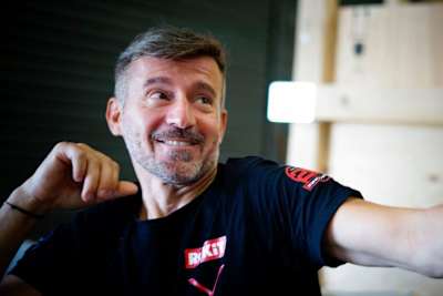 Max Biaggi: Leicht ergraut, aber gesund und munter