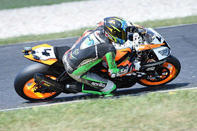 Nico Thöni auf der racing4fun-BMW