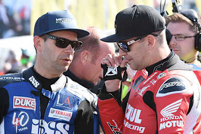 Rennfahrer unter sich: Horst Saiger (li.) und David Johnson