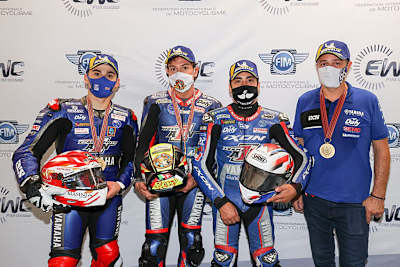 Moto AIN: Robin Mulhauser, Roberto Rolfo, Hugo Clère, Teammanager Pierre Chapuis