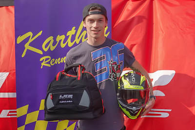 Bei der IDM auf dem Lausitzring schaute Thomas Gradinger auch bei seinem Helmausrüster LS2 vorbei