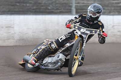 Norick Blödorn drehte im Motodrom Halbemond seine Trainingsrunden