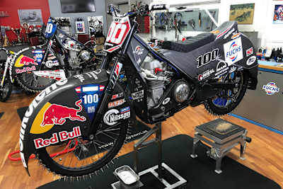 In der Red Bull Ausstellung in Sinsheim darf das Bike von Franz Zorn nicht fehlen