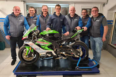 Martin Vugrinec (Mitte) und sein Team