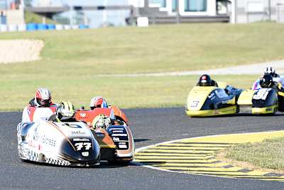 Reeves vor Päivärinta und Schlosser