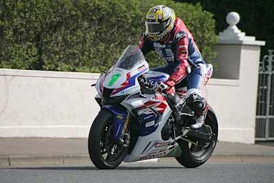 Beim North West 200 konnte Glenn Irwin die letzten sechs Superbike-Rennen gewinnen