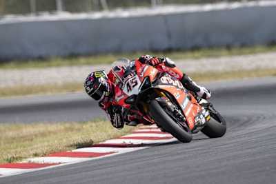 Scott Redding war mit der Ducati V4R auf Augenhöhe mit Jonathan Rea (Kawasaki)