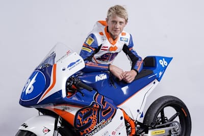 Jakob Rosenthaler mit seiner KTM RC4R 250