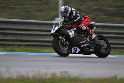 Raffaele De Rosa war auf feuchter Piste der schnellste Supersport-Pilot