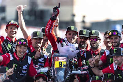 Ricky Brabec fährt 2021 mit der Nummer 1