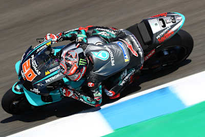 Auch Fabio Quartararo pflegt den butterweichen Stil