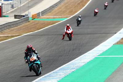 Fabio Quartararo zog beim ersten Rennen in Jerez davon