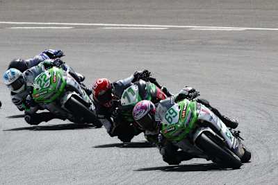 Tom Booth-Amos (69) legte in der Supersport-300-WM gleich zügig los