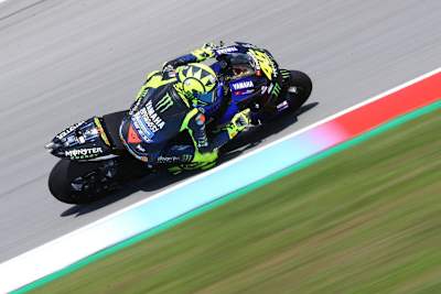 Valentino Rossi: Zweigeteilter Freitag in Brünn