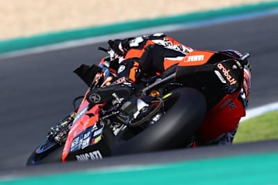 Scott Redding führt die Zeitenliste an