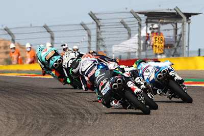 Jaume Masia kam als Erster aus der letzten Kurve