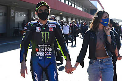 In Portimão begleitete Francesca ihren Valentino Rossi