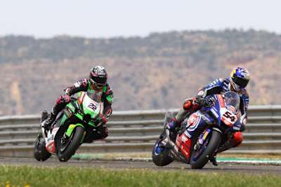 Toprak Razgatlioglu war für Alex Lowes eine harte Nuss