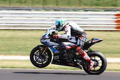 Startet BMW in ein Wochenende mit starkem Ausgang?