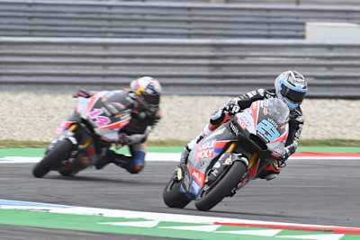 Teamkollege Tony Arbolino: Zum zweiten Mal vor Schrötter in der Startaufstellung