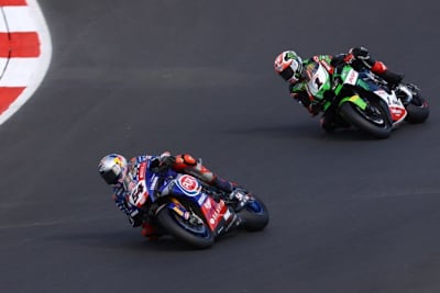 Toprak Razgatlioglu vor Jonathan Rea – in jedem der drei Rennen in Most