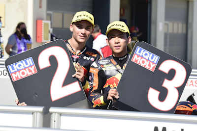 Tech3-KTM jubelt: Doppelpodium für Deniz Öncü und Ayumu Sasaki