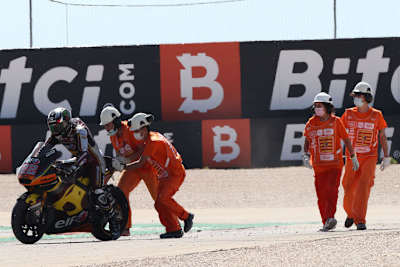 Sam Lowes zum vierten Mal in diesem Jahr im Kiesbett